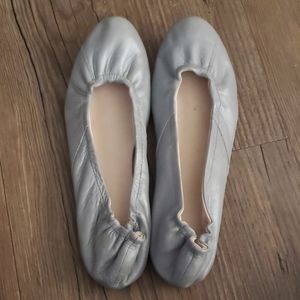 Gray/blue Sorel ballet flats in size 10½